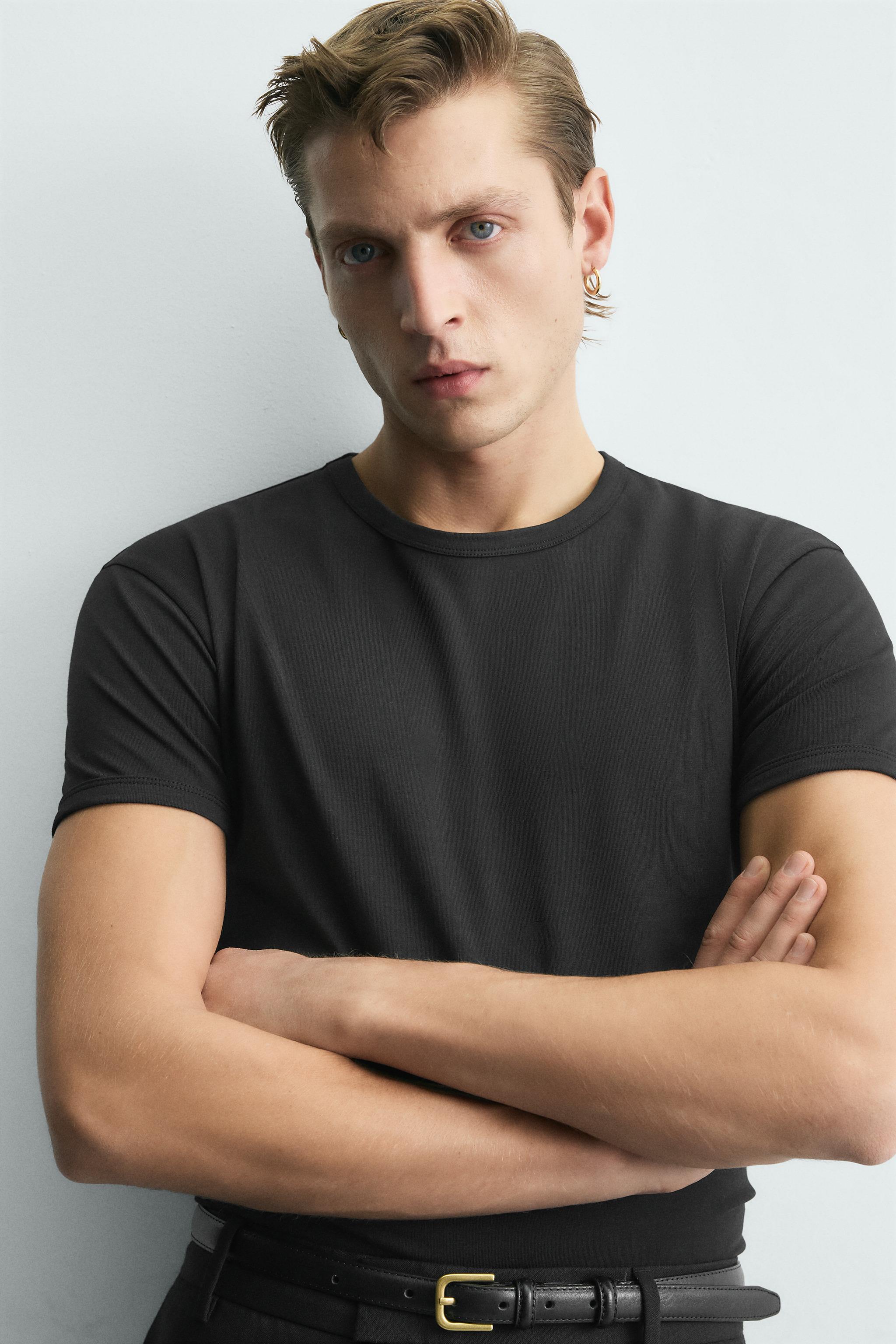 T-SHIRT MUSCLE TEE FIT